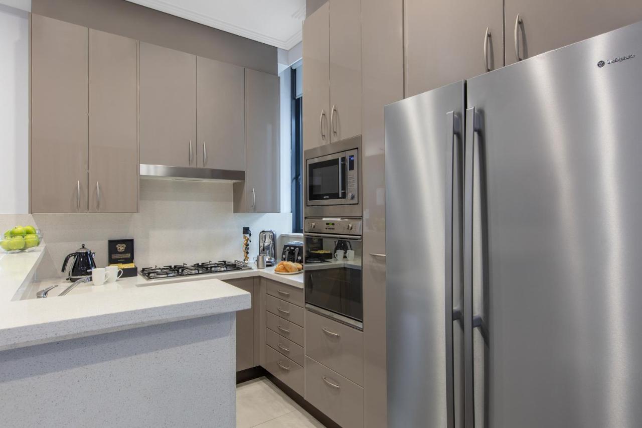 Meriton Suites Pitt Street, Сідней Екстер'єр фото A modern kitchen