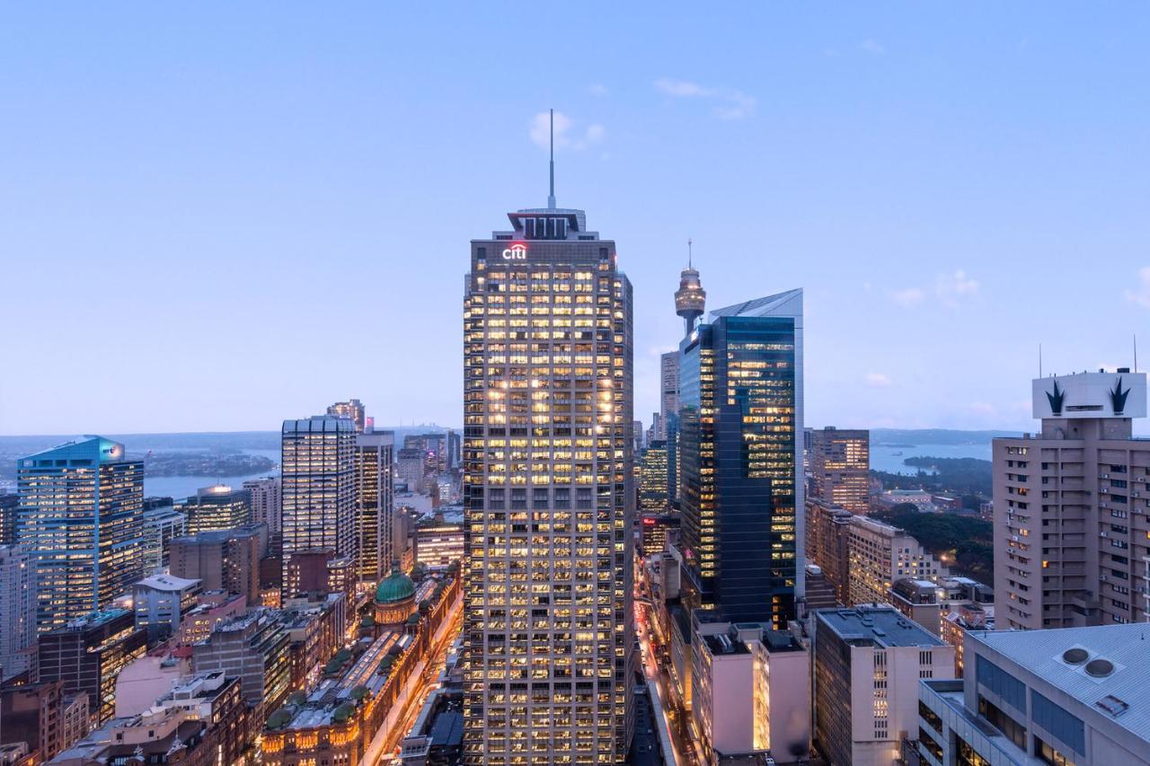 Meriton Suites Pitt Street, Сідней Екстер'єр фото The National Bank of Canada headquarters in Montreal